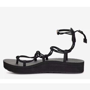 NWT Teva Midform Infinity Sandals - black - size 5